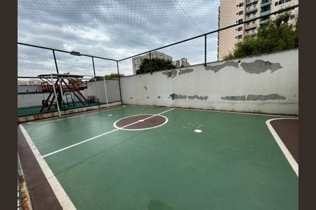 Apartamento para alugar com 64m², 2 quartos e 1 vagaÁrea comum