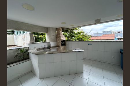 Apartamento para alugar com 64m², 2 quartos e 1 vagaÁrea comum