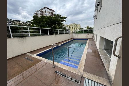 Apartamento para alugar com 64m², 2 quartos e 1 vagaÁrea comum