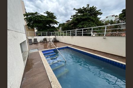 Apartamento para alugar com 64m², 2 quartos e 1 vagaÁrea comum