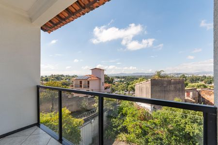 Casa à venda com 315m², 3 quartos e 3 vagas Casa à venda com 315m², 3 quartos e 3 vagasVaranda 1 da Sala 2