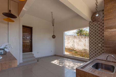 Casa à venda com 315m², 3 quartos e 3 vagas Casa à venda com 315m², 3 quartos e 3 vagasÁrea Gourmet