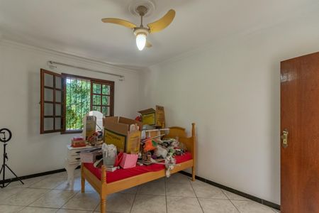 Casa à venda com 315m², 3 quartos e 3 vagas Casa à venda com 315m², 3 quartos e 3 vagasSuíte 2