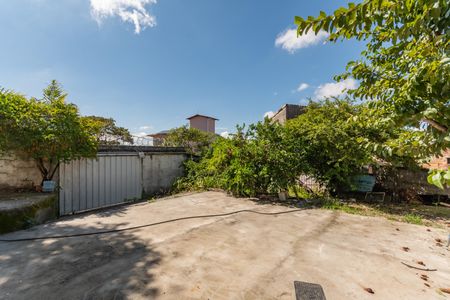 Casa à venda com 315m², 3 quartos e 3 vagas Casa à venda com 315m², 3 quartos e 3 vagasEntrada - Quintal