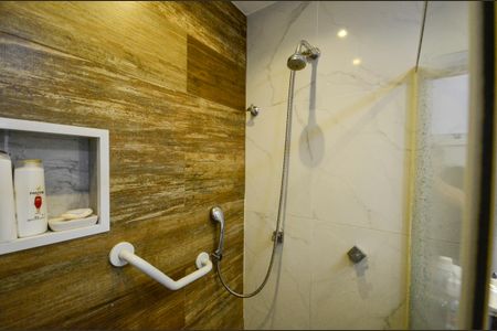 Apartamento à venda com 130m², 3 quartos e 2 vagasBanheiro Social