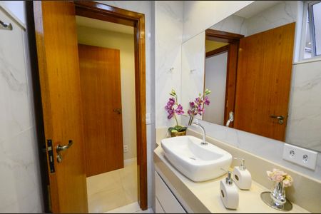 Apartamento à venda com 130m², 3 quartos e 2 vagasBanheiro da Suíte