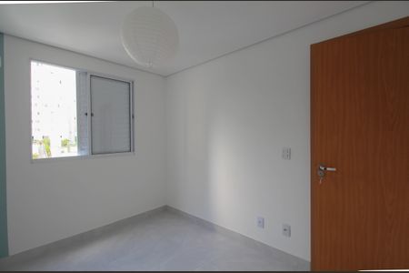 Apartamento à venda com 43m², 2 quartos e sem vagaQuarto 2