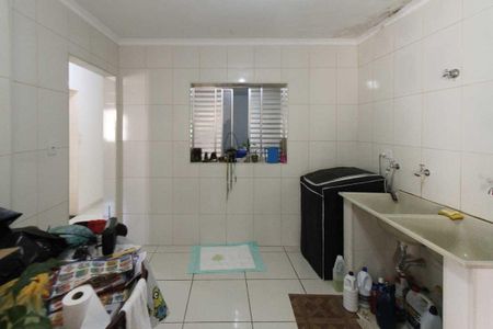 Casa à venda com 300m², 3 quartos e 3 vagas Casa à venda com 300m², 3 quartos e 3 vagasÁrea de Serviço
