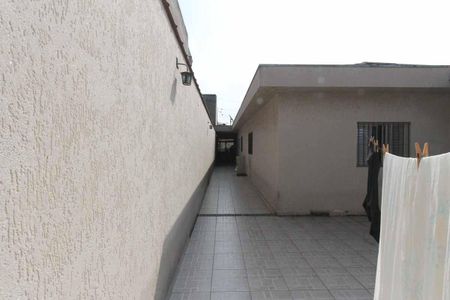 Casa à venda com 300m², 3 quartos e 3 vagas Casa à venda com 300m², 3 quartos e 3 vagasQuintal