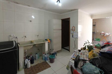 Casa à venda com 300m², 3 quartos e 3 vagas Casa à venda com 300m², 3 quartos e 3 vagasÁrea de Serviço