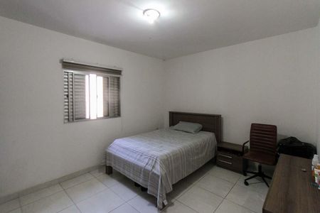 Casa à venda com 300m², 3 quartos e 3 vagas Casa à venda com 300m², 3 quartos e 3 vagasQuarto 03
