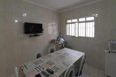 Casa à venda com 300m², 3 quartos e 3 vagas Casa à venda com 300m², 3 quartos e 3 vagasCopa