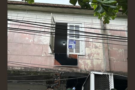 Apartamento para alugar com 58m², 2 quartos e 1 vagaFachada e plaquinha