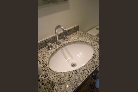 Apartamento à venda com 71m², 3 quartos e 1 vagaBanheiro 1