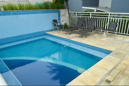 Apartamento à venda com 71m², 3 quartos e 1 vagaÁrea comum