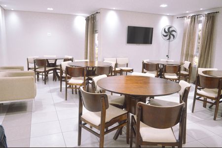 Apartamento à venda com 71m², 3 quartos e 1 vagaÁrea comum