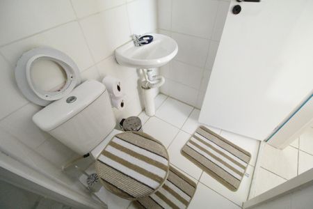 Apartamento para alugar com 67m², 2 quartos e 2 vagasBanheiro social