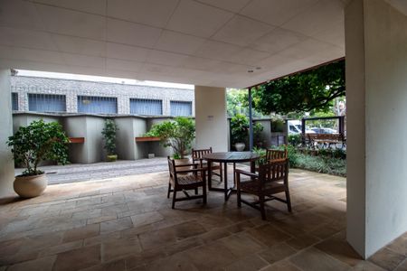 Apartamento à venda com 106m², 3 quartos e 1 vagaÁrea comum