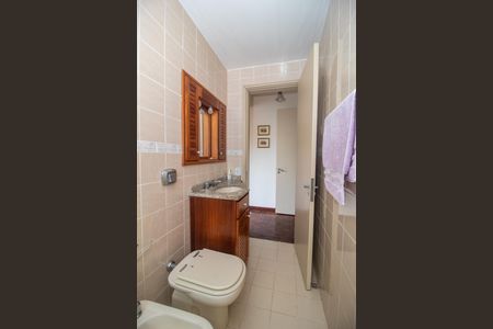 Apartamento à venda com 106m², 3 quartos e 1 vagaBanheiro da Suíte