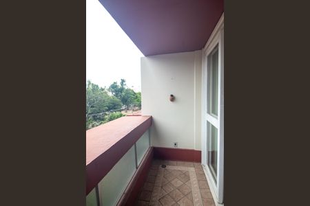 Apartamento à venda com 106m², 3 quartos e 1 vagaVaranda