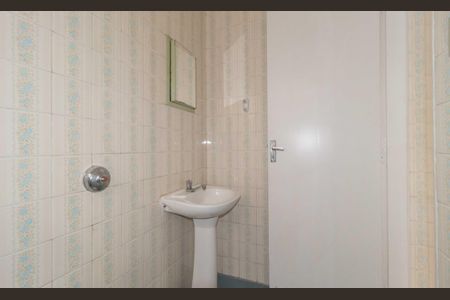 Casa à venda com 150m², 3 quartos e sem vagaBanheiro de Serviço