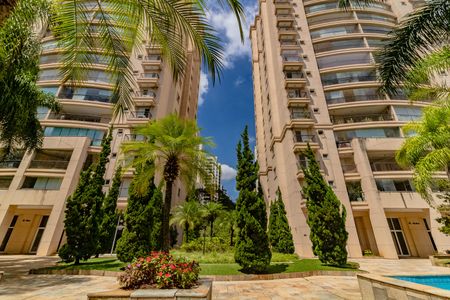 Apartamento à venda com 112m², 3 quartos e 3 vagasFachada