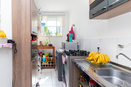 Apartamento à venda com 41m², 2 quartos e 1 vaga Apartamento à venda com 41m², 2 quartos e 1 vagaCozinha e Área de Serviço