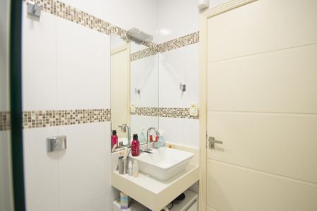 Casa à venda com 188m², 4 quartos e 4 vagasBanheiro da Suite