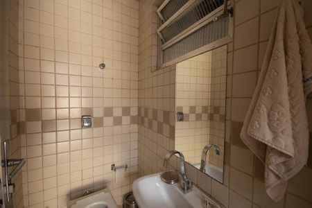 Casa à venda com 188m², 4 quartos e 4 vagasBanheiro 3