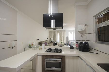 Casa à venda com 188m², 4 quartos e 4 vagasCozinha