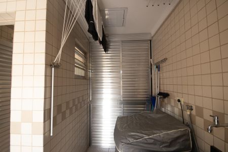 Casa à venda com 188m², 4 quartos e 4 vagasÁrea de Serviço