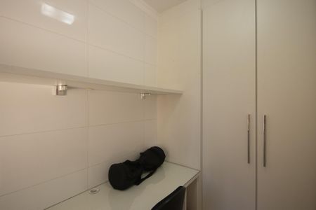 Casa à venda com 188m², 4 quartos e 4 vagasQuarto de serviço