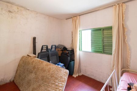 Casa à venda com 100m², 3 quartos e 4 vagasQuarto 3