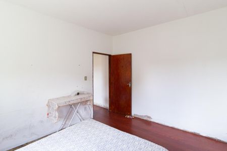Casa à venda com 100m², 3 quartos e 4 vagasQuarto 1