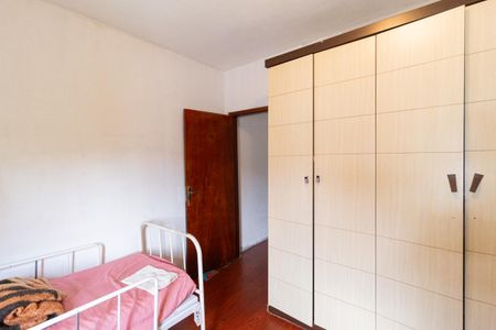 Casa à venda com 100m², 3 quartos e 4 vagasQuarto 3