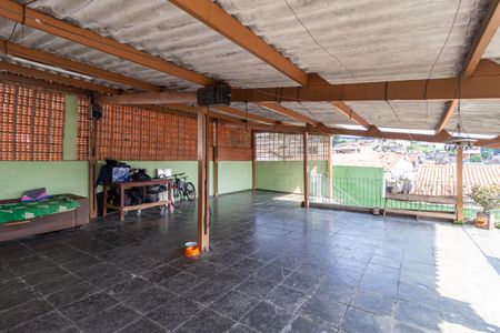 Casa à venda com 100m², 3 quartos e 4 vagasÁrea Externa