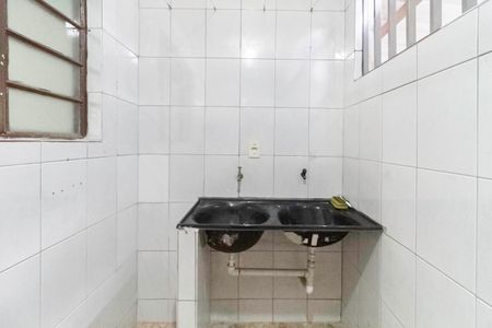 Casa de condomínio à venda com 50m², 2 quartos e sem vagaÁrea de serviço