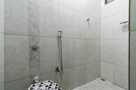 Casa de condomínio à venda com 50m², 2 quartos e sem vagaBanheiro social 
