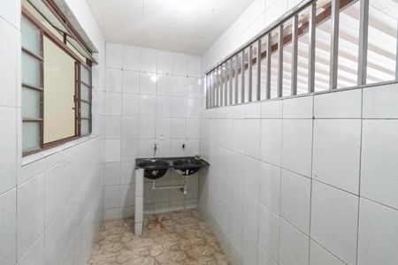Casa de condomínio à venda com 50m², 2 quartos e sem vagaÁrea de serviço