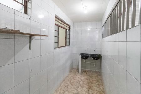 Casa de condomínio à venda com 50m², 2 quartos e sem vagaÁrea de serviço