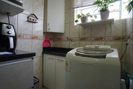 Apartamento à venda com 58m², 2 quartos e 1 vagaCozinha e Área de Serviço