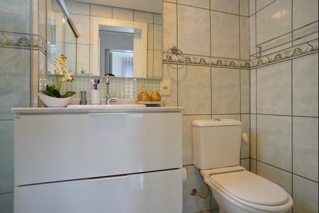 Apartamento à venda com 58m², 2 quartos e 1 vagaBanheiro Corredor