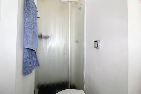 Apartamento à venda com 77m², 3 quartos e 2 vagas Apartamento à venda com 77m², 3 quartos e 2 vagasBanheiro da Suíte 2