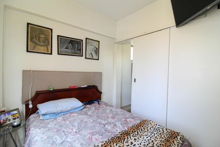 Apartamento à venda com 77m², 3 quartos e 2 vagas Apartamento à venda com 77m², 3 quartos e 2 vagasSuíte 1