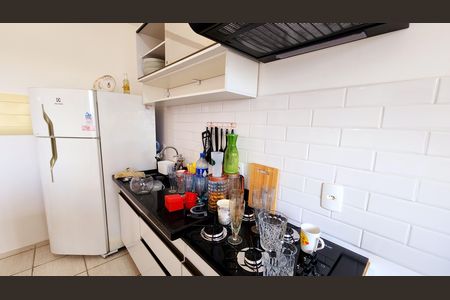Apartamento para alugar com 45m², 2 quartos e 1 vaga Apartamento para alugar com 45m², 2 quartos e 1 vagaCozinha e Área de Serviço