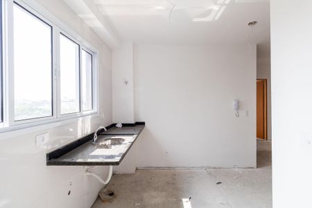 Apartamento à venda com 43m², 2 quartos e sem vaga Apartamento à venda com 43m², 2 quartos e sem vagaSala/Cozinha/Área de Serviço