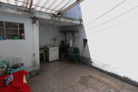 Casa à venda com 82m², 2 quartos e 1 vagaÁrea de Serviço