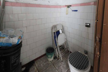 Casa à venda com 82m², 2 quartos e 1 vagaBanheiro de serviço