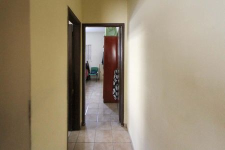 Casa à venda com 82m², 2 quartos e 1 vagaCorredor