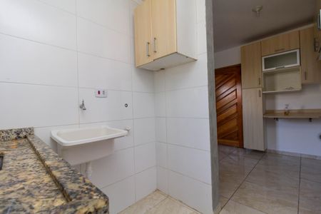 Apartamento à venda com 49m², 2 quartos e sem vagaCozinha e Área de Serviço